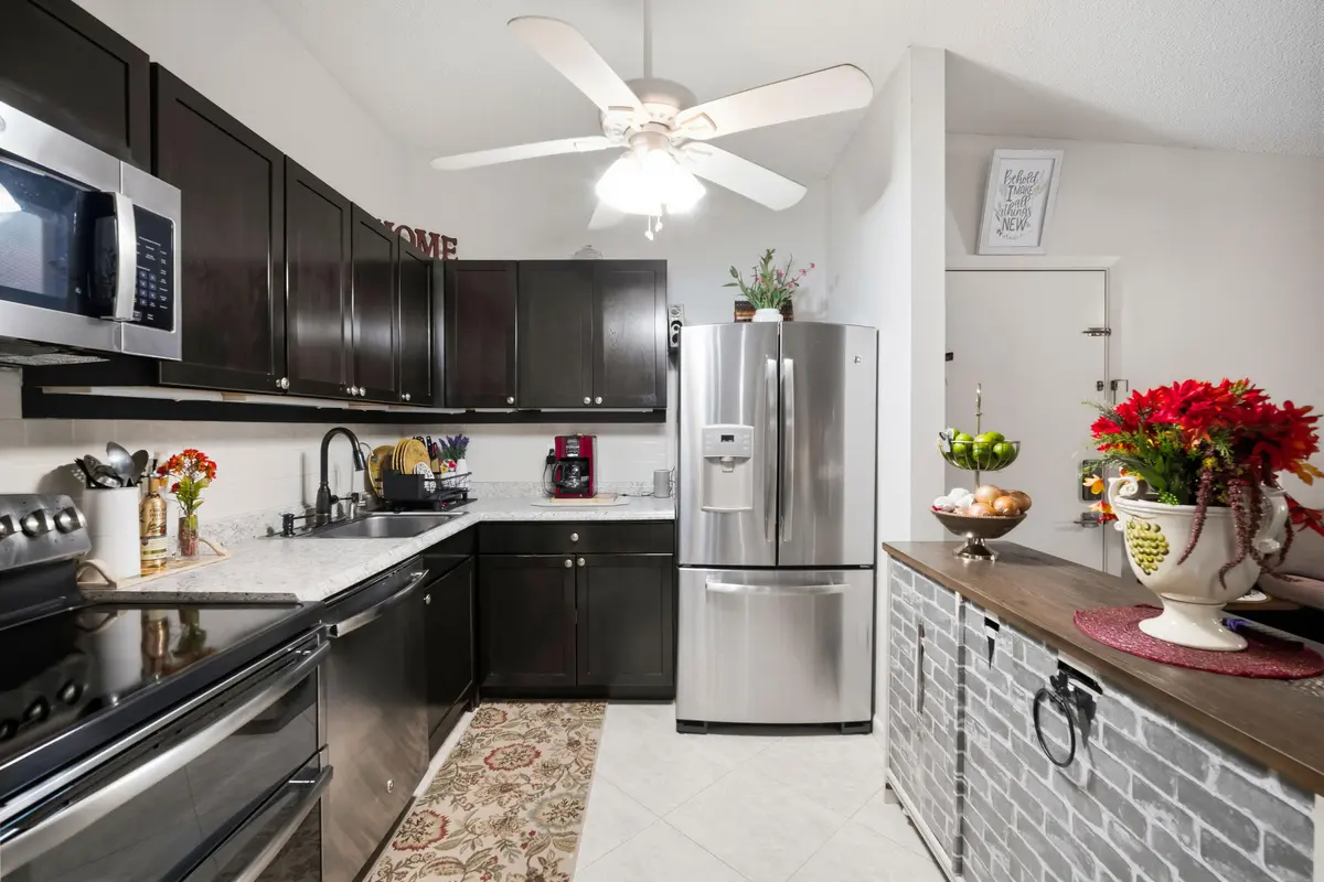 DSC04292 at 9965 N BELFORT Circle 209, Tamarac