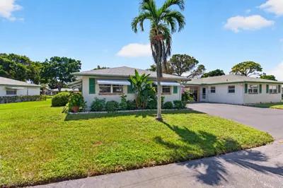 842 Meadowlark Lane, Delray Beach – Villa for sale
