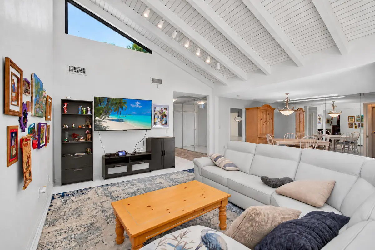 12_Living_room_seating at 21923 Arriba Real, Boca Raton