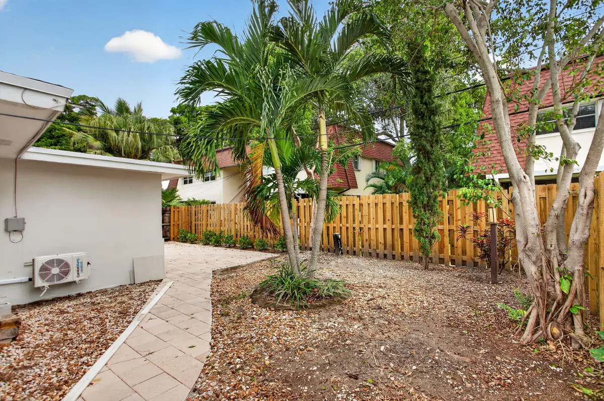 3-web-or-mls-2010-3 at 2010 NE 33RD Street, Lighthouse Point