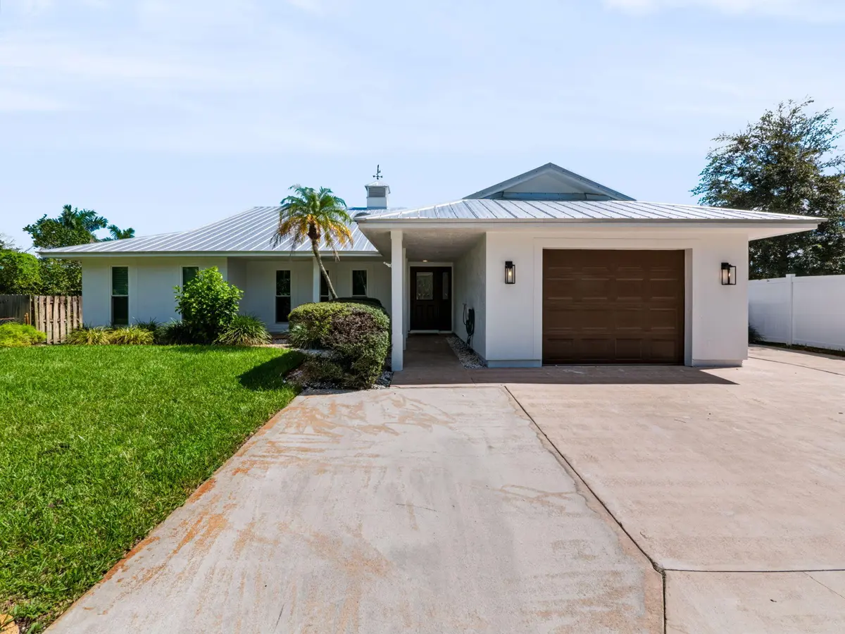 2-web-or-mls-1951-sw-mapp-rd-002 at 1951 SW Mapp Road, Palm City