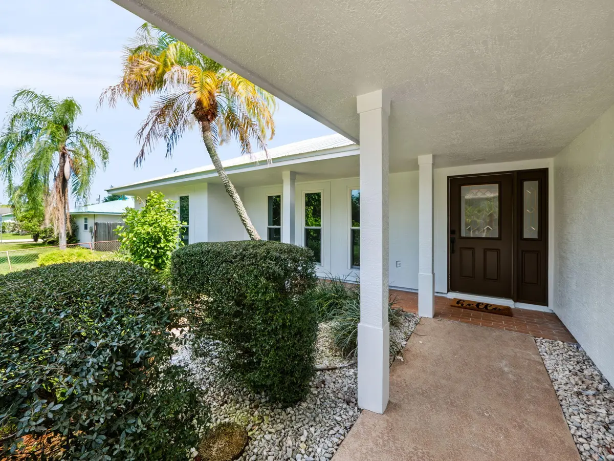 4-web-or-mls-1951-sw-mapp-rd-028 at 1951 SW Mapp Road, Palm City