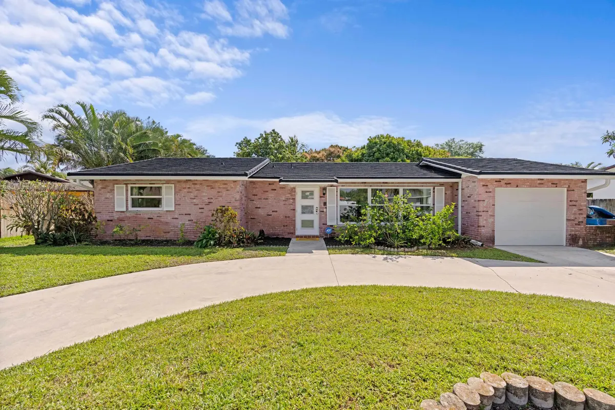 DSC06497_1.jpg-SMALL at 324 SANDPIPER Avenue, Royal Palm Beach