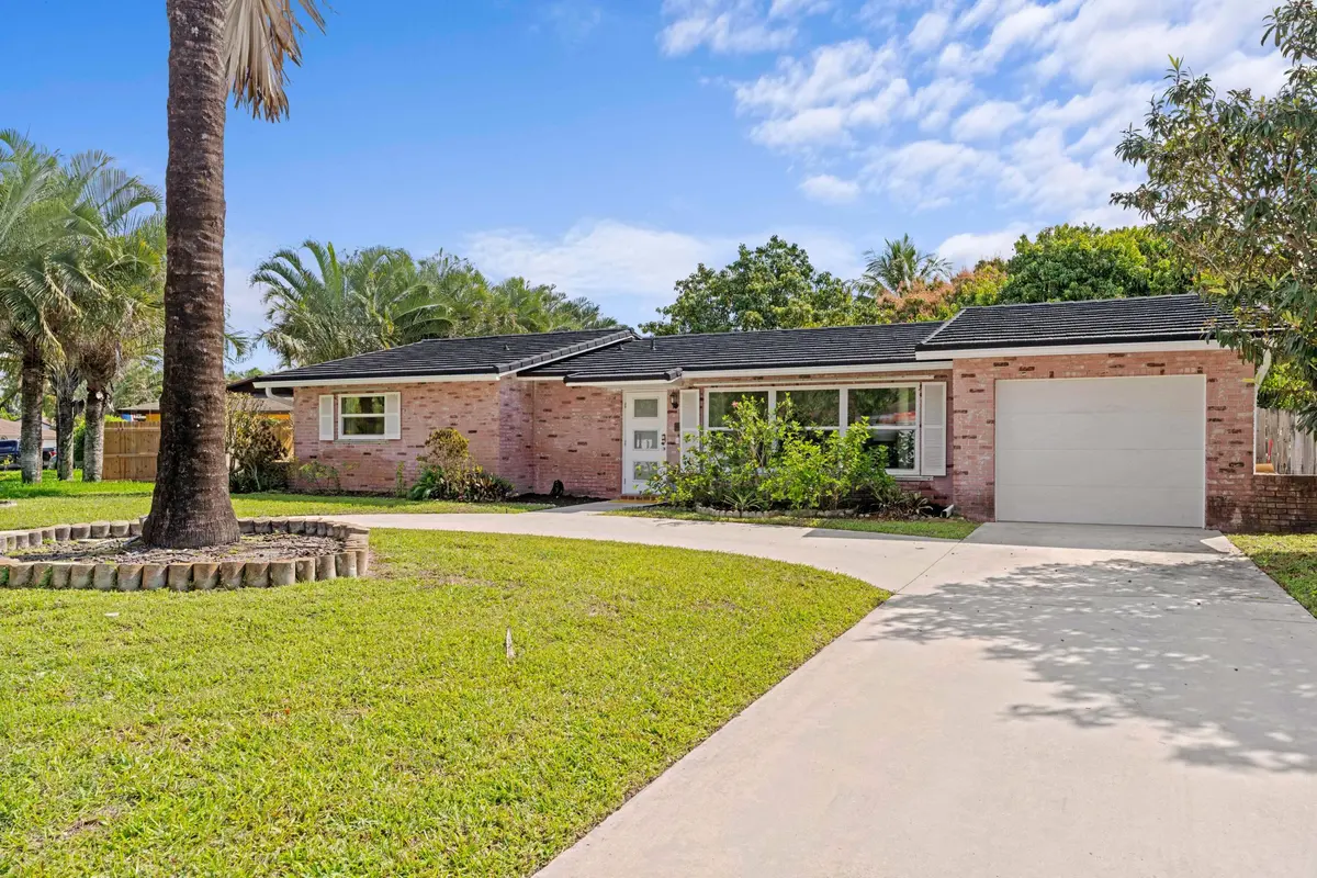 DSC06512_1.jpg-SMALL at 324 SANDPIPER Avenue, Royal Palm Beach