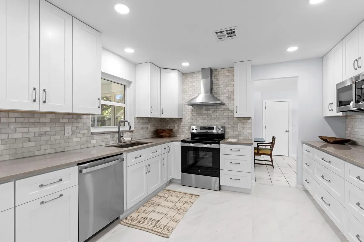 DSC06434_1.jpg-SMALL at 324 SANDPIPER Avenue, Royal Palm Beach