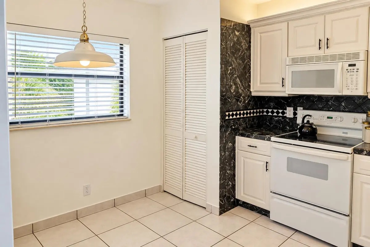 Kitchen at 4409 NW 22ND Road 403, Coconut Creek