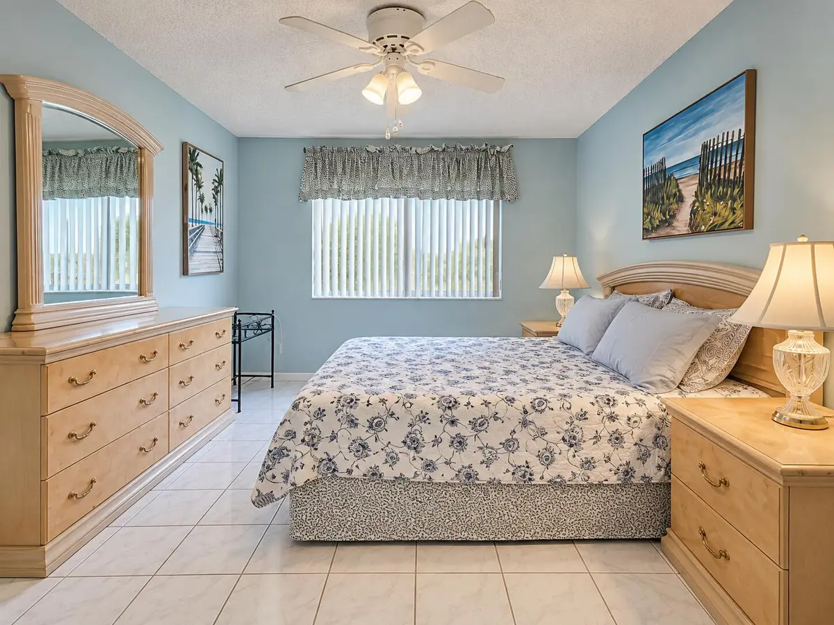 Serene Coastal Bedroom Retreat at 6263 NE 19TH Avenue 1005, Fort Lauderdale