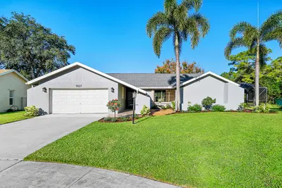 5527 Adair Way, Lake Worth – Single Family Residence for sale