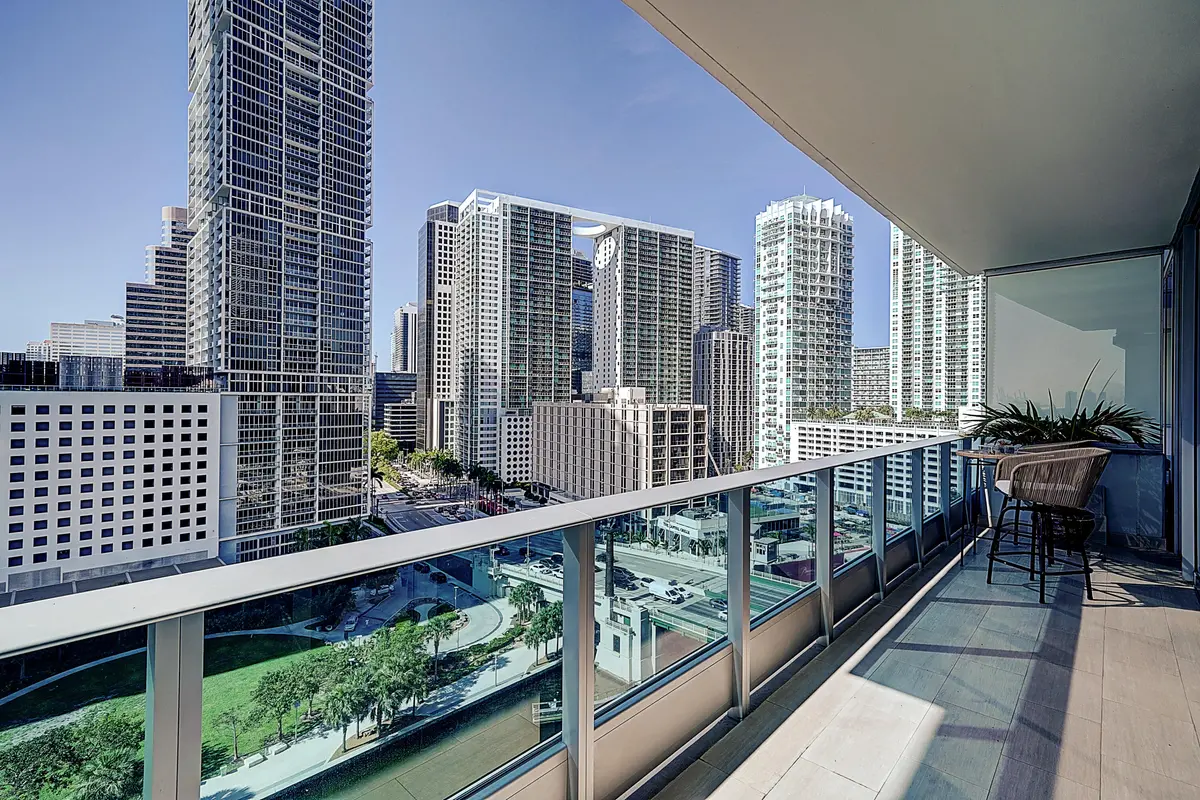 Miami River Views at 200 Biscayne Blvd Way 1408, Miami