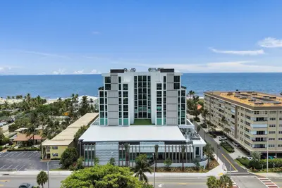 305 BRINY Avenue 401, Pompano Beach – Condominium for sale