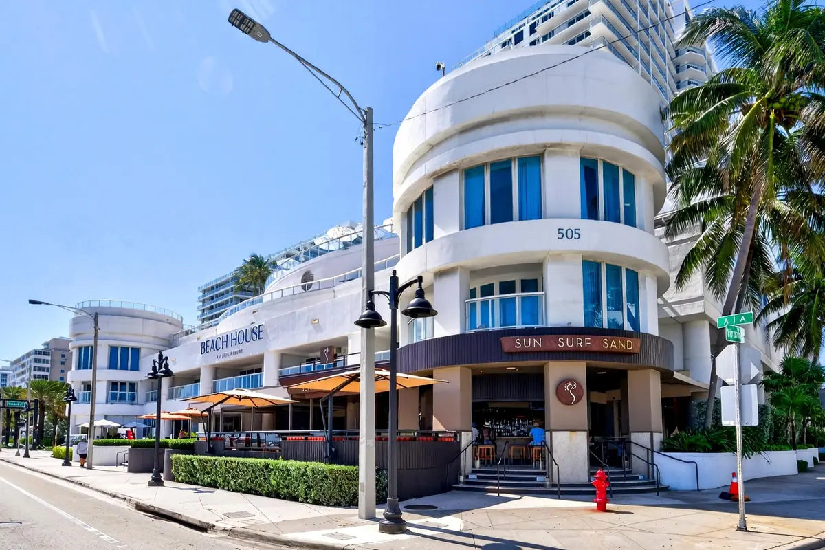 003-006-Exterior Front-4000x2666 at 505 N FORT LAUDERDALE BEACH Boulevard 1112, Fort Lauderdale