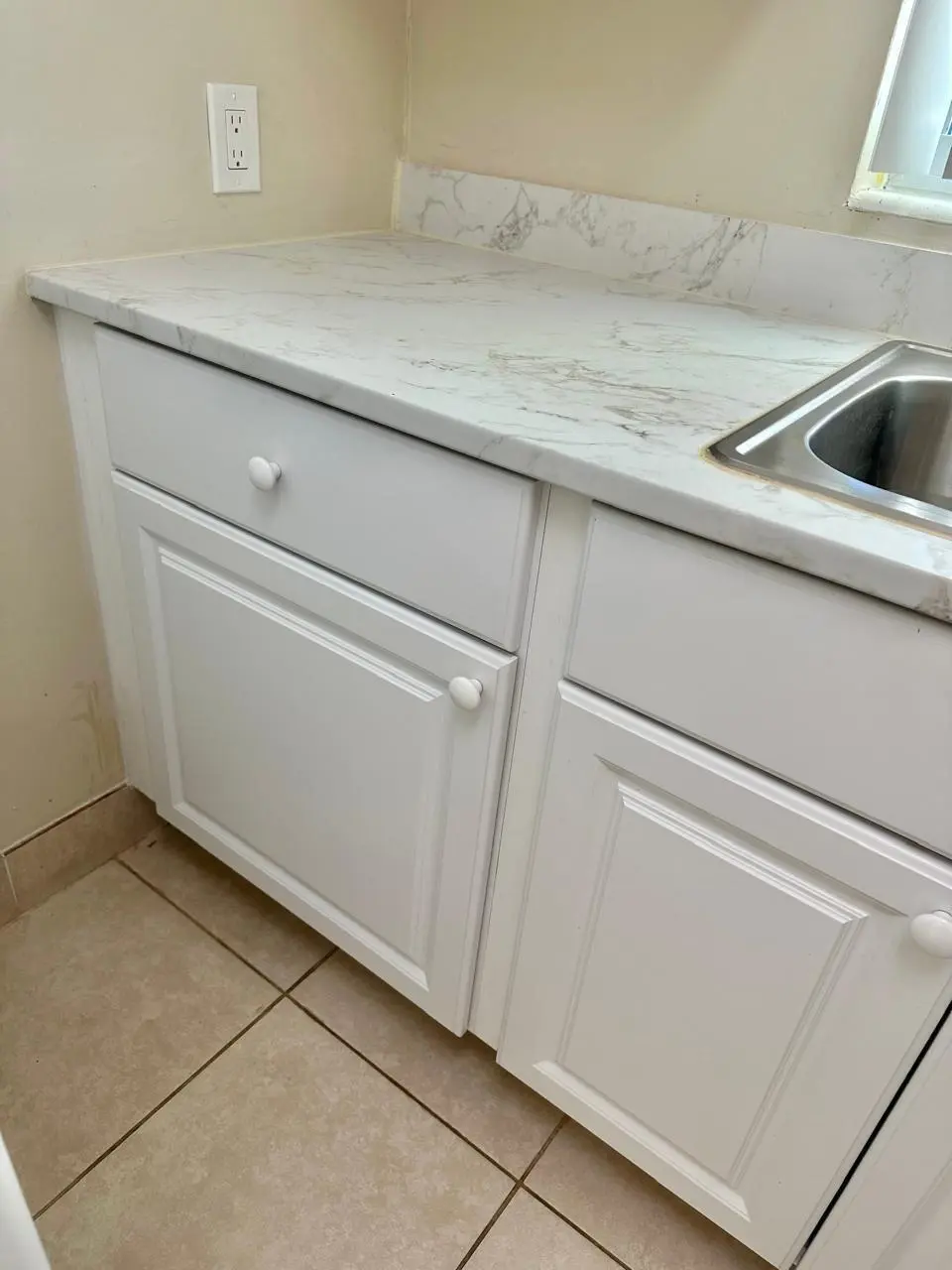 WhatsApp Image 2025-11-20 at 3.18.03 PM at 616 S 6th Street, Fort Pierce