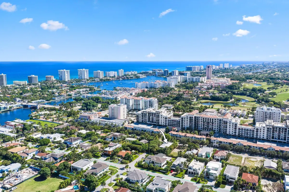 391 East Boca Raton Road - 89.jpg-SMALL at 391 E Boca Raton Road, Boca Raton