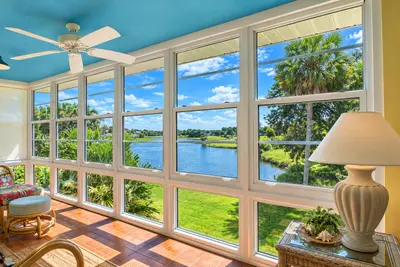 36 VISTA GARDENS Trail 202, Vero Beach – Condominium for rent