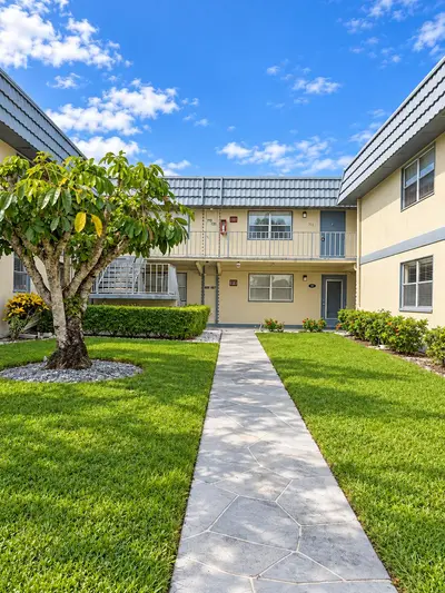 686 BRITTANY O, Delray Beach – Condominium for sale