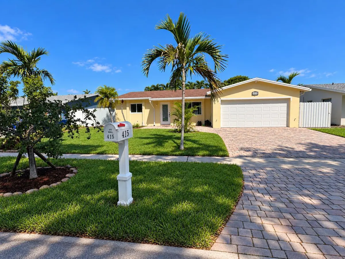 01_beyc6acfc2a0c4607 at 415 SE 4th Terrace, Dania Beach