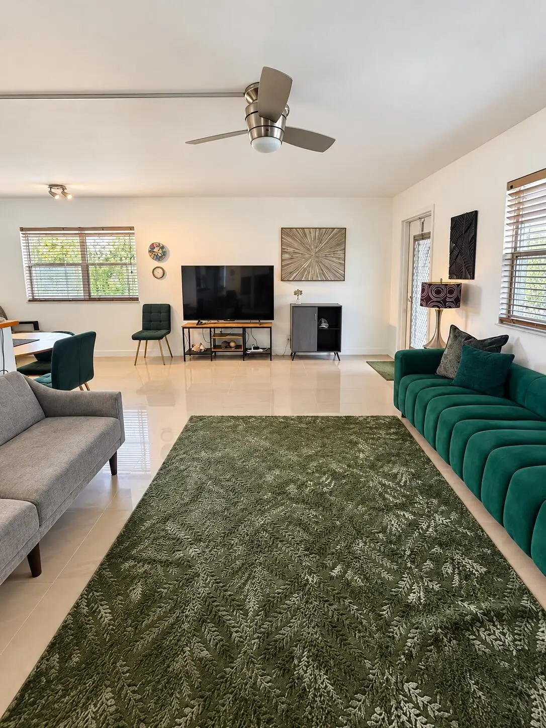 Living Room at 686 BRITTANY O, Delray Beach