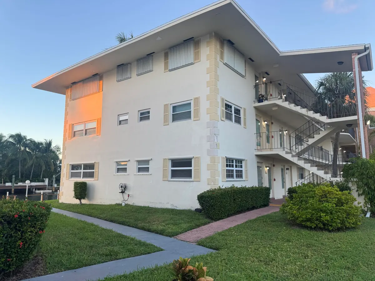 CORNER UNIT at 460 Paradise Isle Boulevard 101, Hallandale Beach