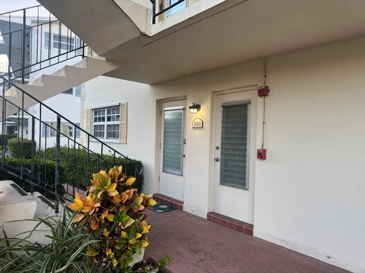 FRONT DOOR at 460 Paradise Isle Boulevard 101, Hallandale Beach