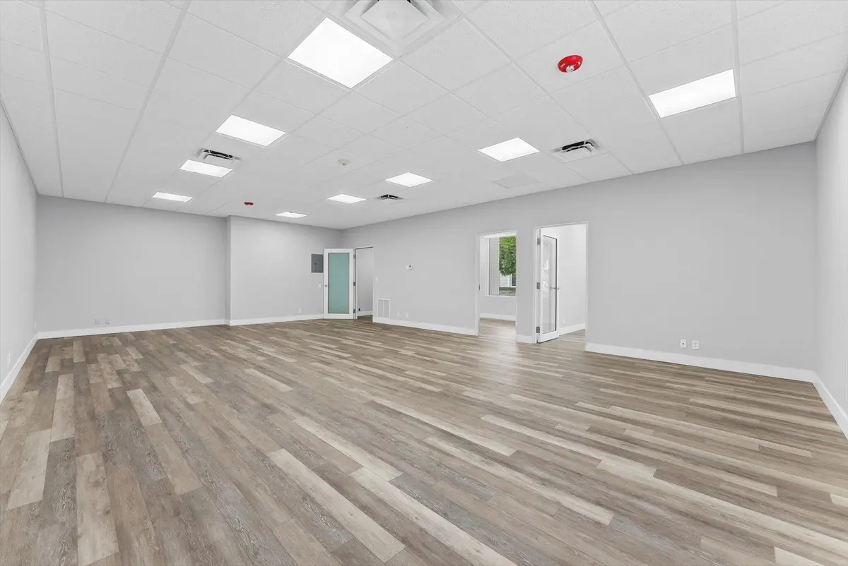 02 - Open Work Area at 5114 OKEECHOBEE 102, West Palm Beach