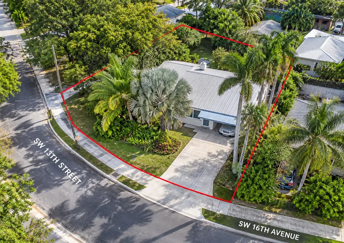 Exterior at 600 SW 13TH Street, Fort Lauderdale