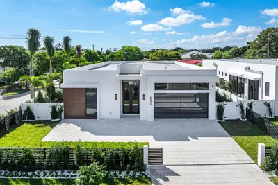696 Hastings Street, Boca Raton – Single Family Residence for sale