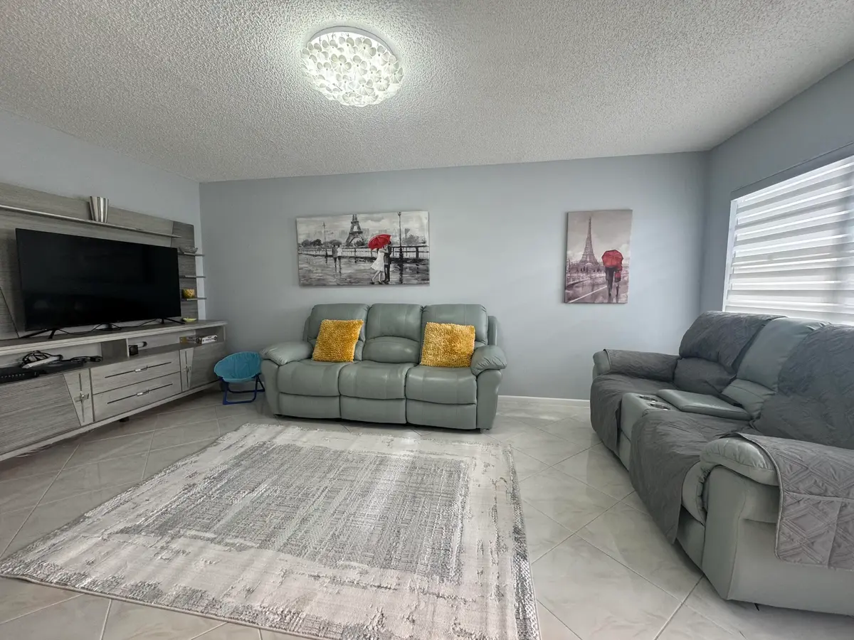 IMG_9211 at 4031 Lincoln B 4031, Boca Raton