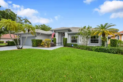 2100 Oakmont Terrace, Coral Springs – Single Family Residence for sale