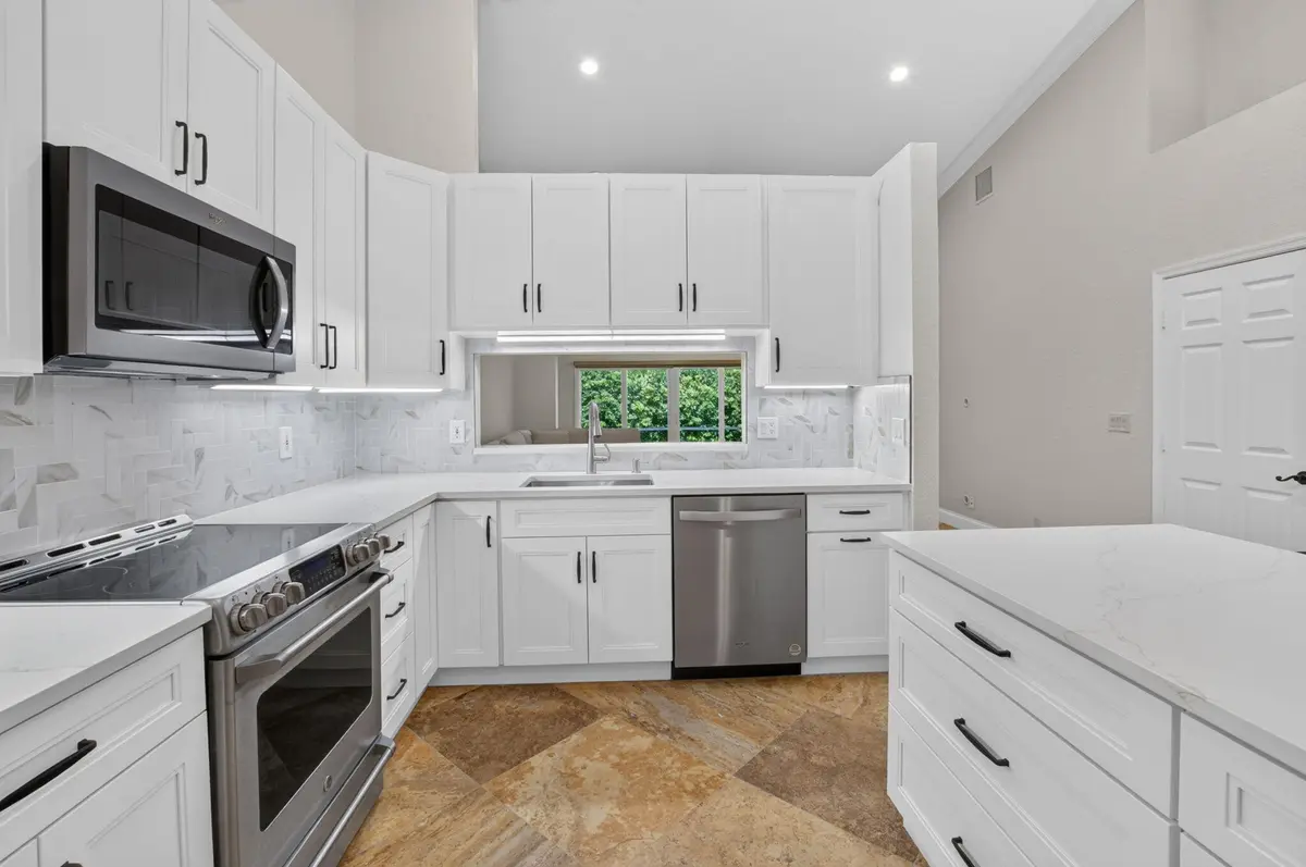 Kitchen Island with storage at 8547 VIA SERENA 8547, Boca Raton