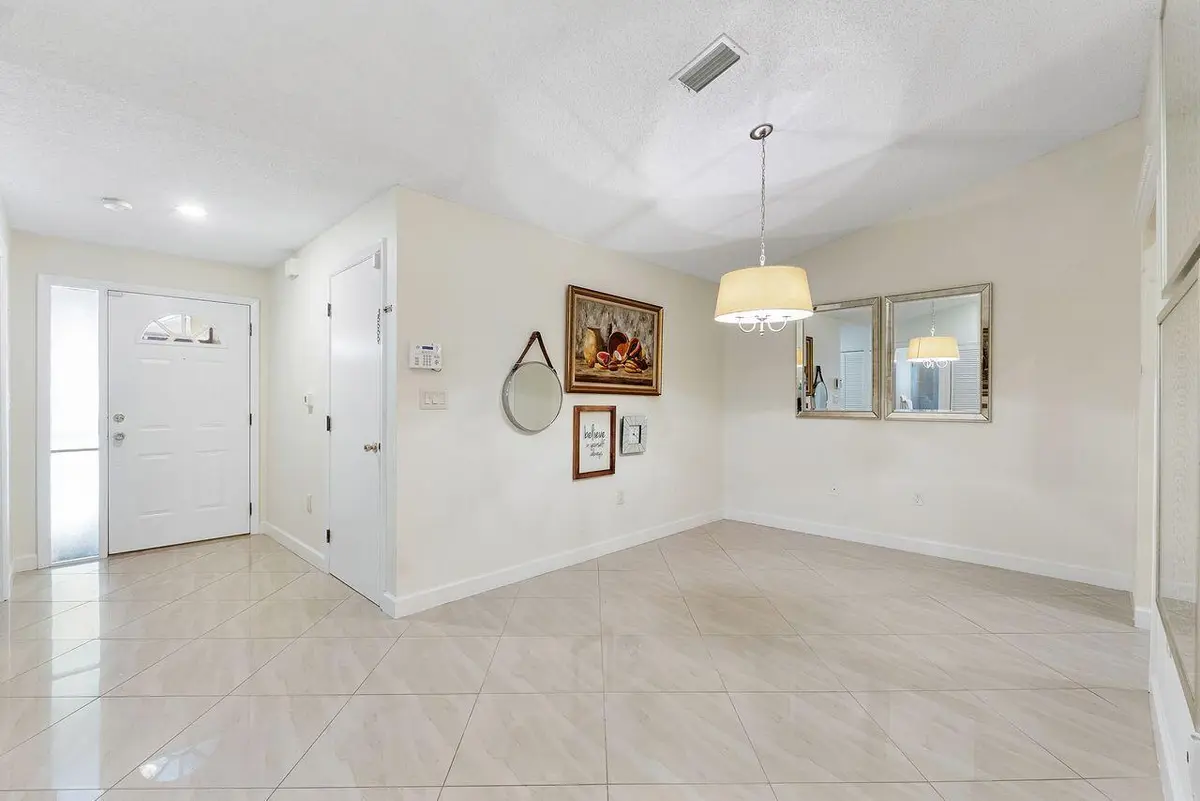 9640_Nw_76th_Ct_003 at 9640 NW 76TH Court 9640, Tamarac