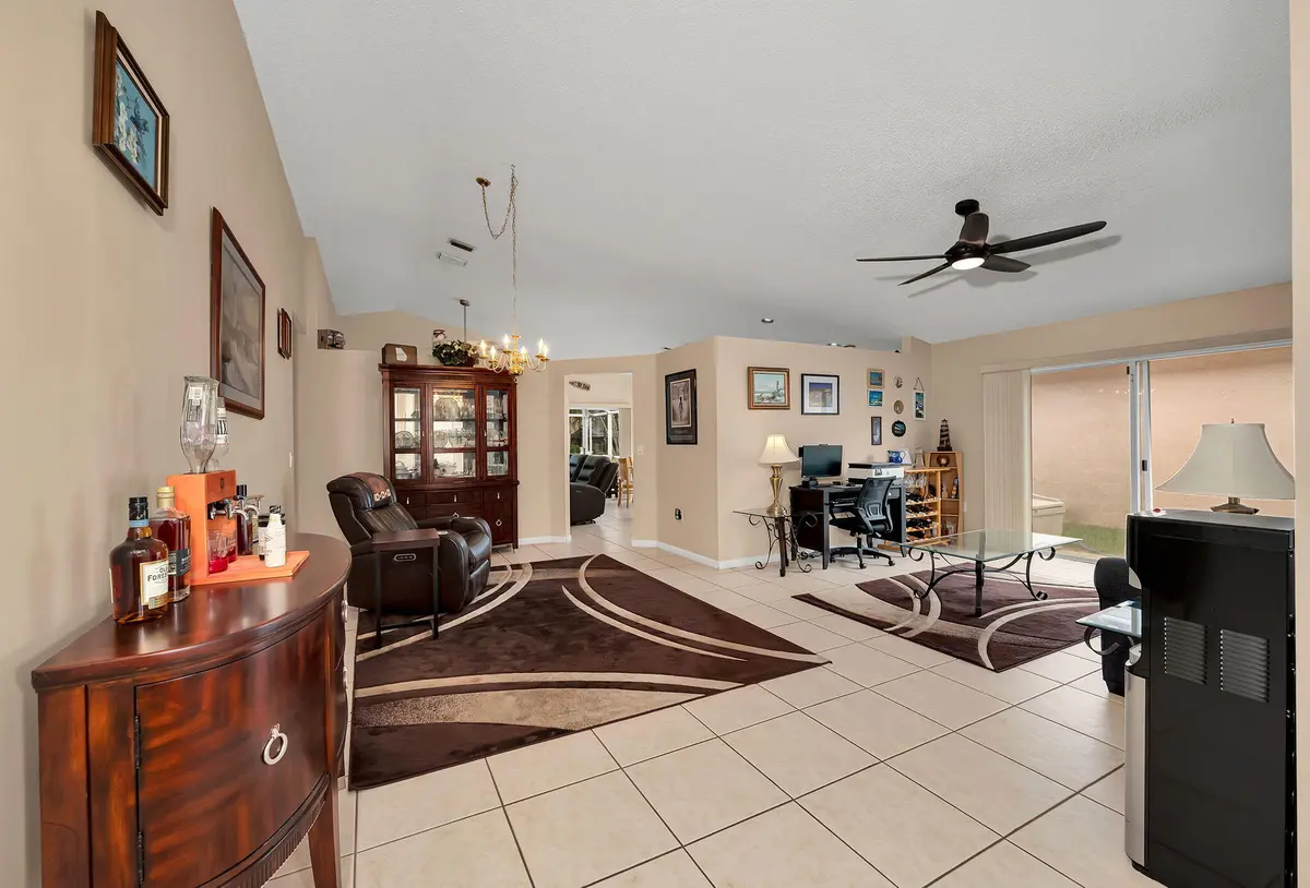 3-7757 at 7757 NW 25TH Street, Margate