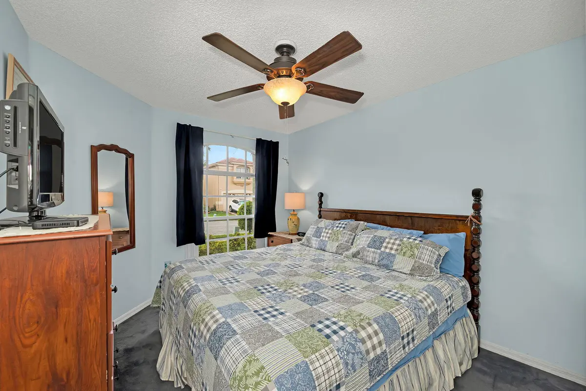 9-7757 at 7757 NW 25TH Street, Margate