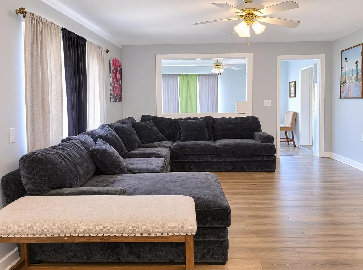 2032 Fillmore Street inside 2 at 2032 FILLMORE Street, Hollywood