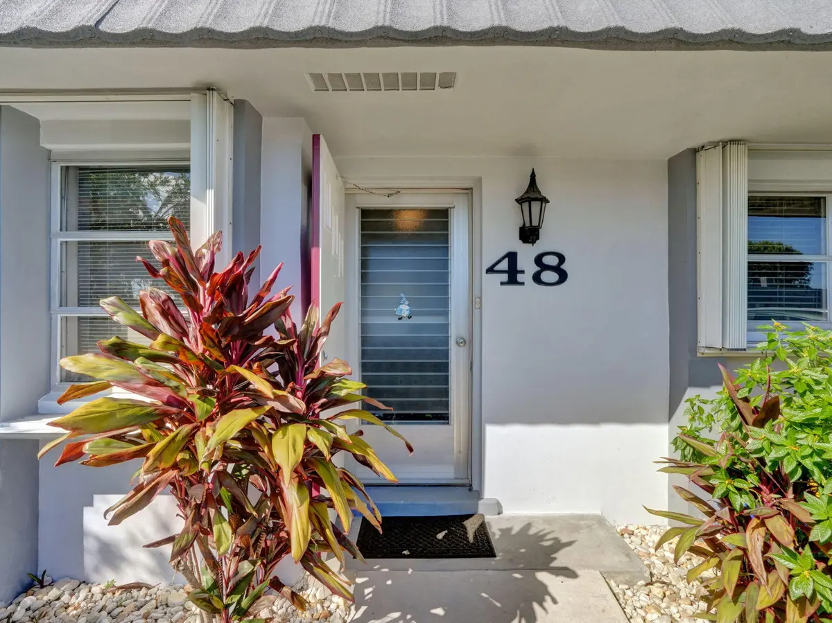 2-web-or-mls-DSC07889 2886 Fernley Dr E at 2886 Fernley Drive 48, West Palm Beach