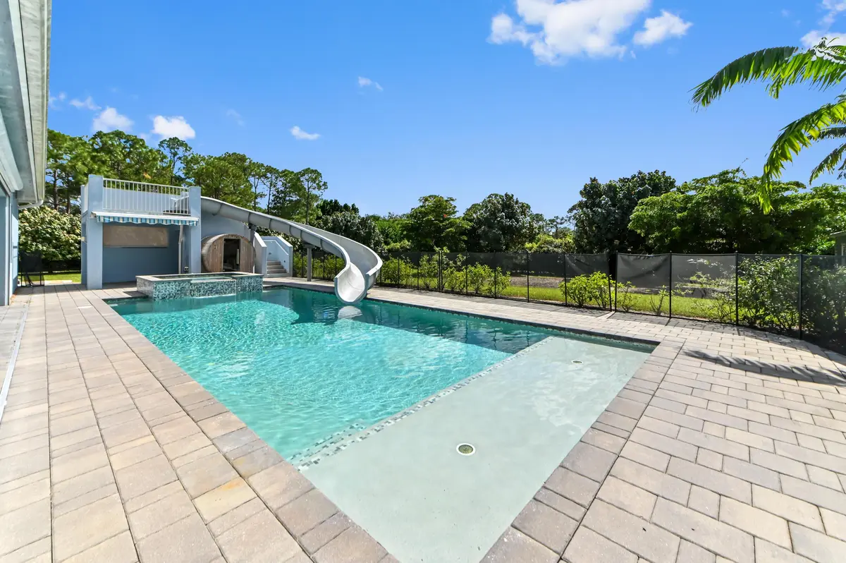 31 pool 02 at 13964 157th Court, Jupiter