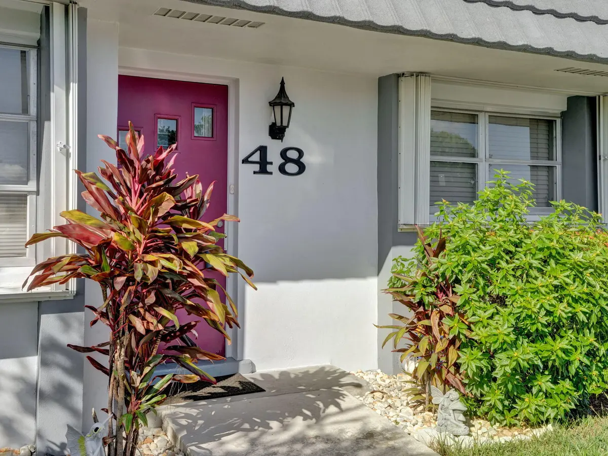 3-web-or-mls-DSC08021 2886 Fernley Dr E at 2886 Fernley Drive 48, West Palm Beach