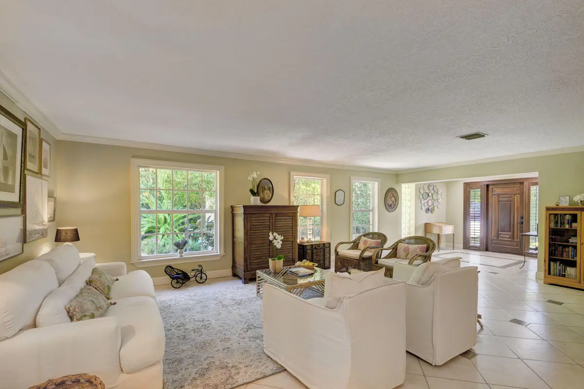 Living Area at 6110 Ridge Lane, Boynton Beach