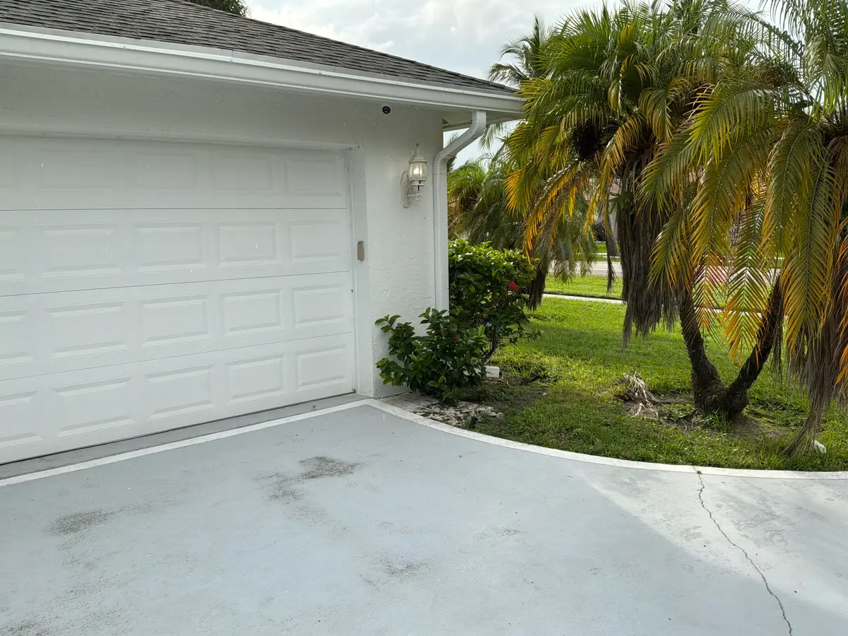 f03 - Copy at 103 BROOK WOODE Avenue, Royal Palm Beach