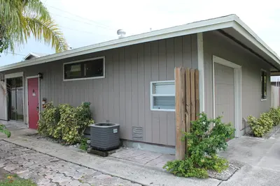 3500 SW 4th Street A, Deerfield Beach – Villa for rent