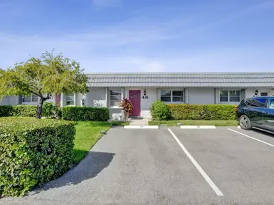 2886 Fernley Drive 48, West Palm Beach – Villa for sale