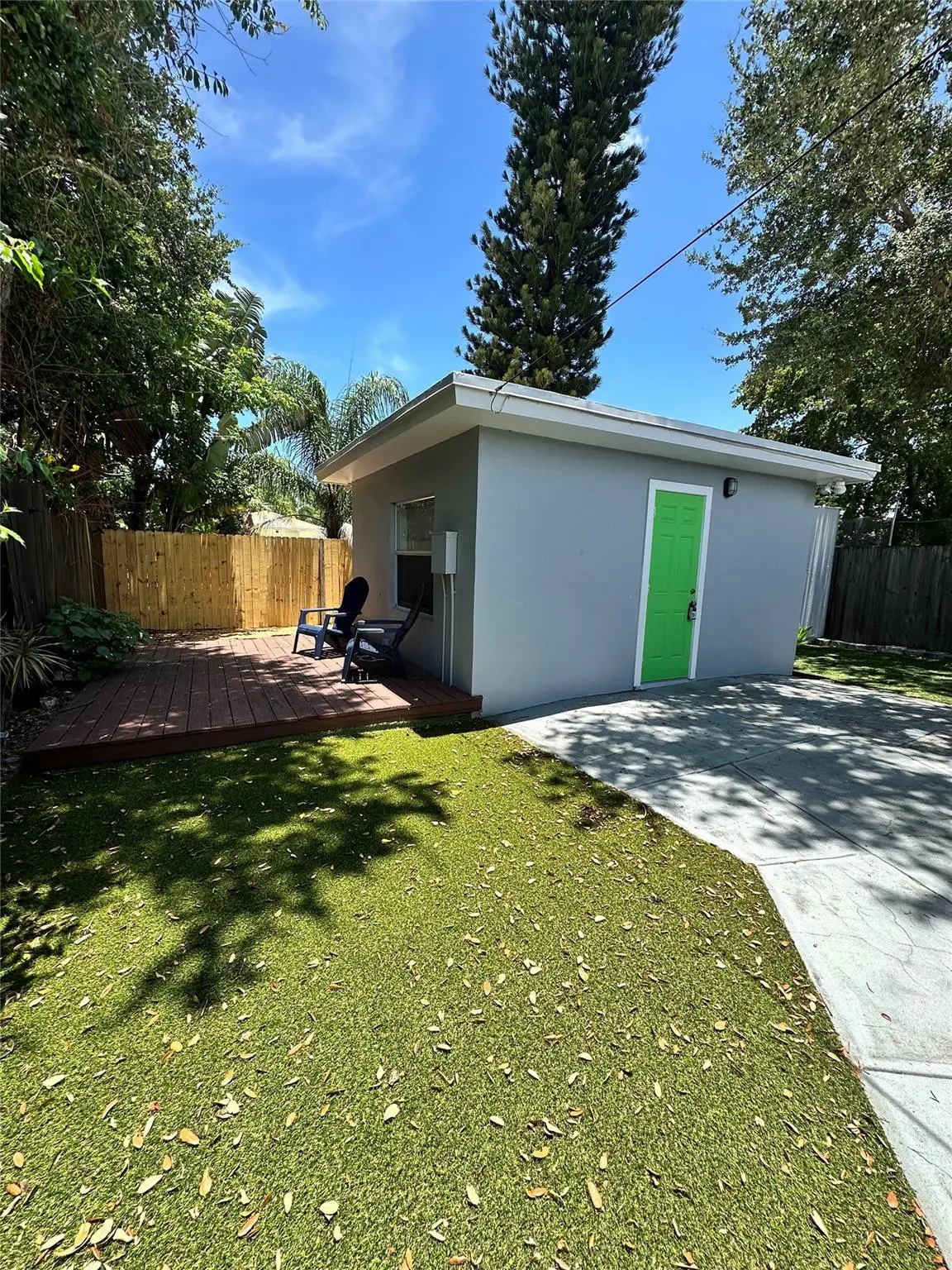 Photo 2 at 1075 NE 32ND Street rear, Oakland Park
