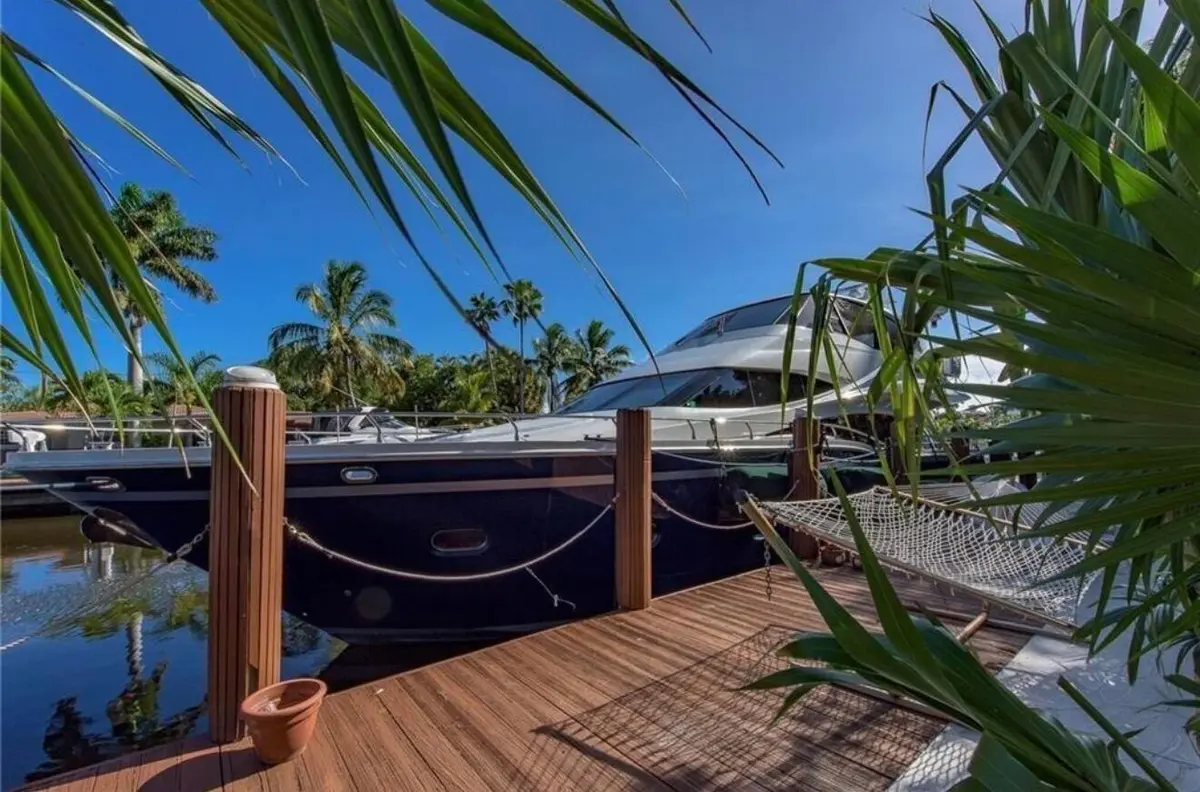 IMG_7925 at 28 PELICAN Drive, Fort Lauderdale