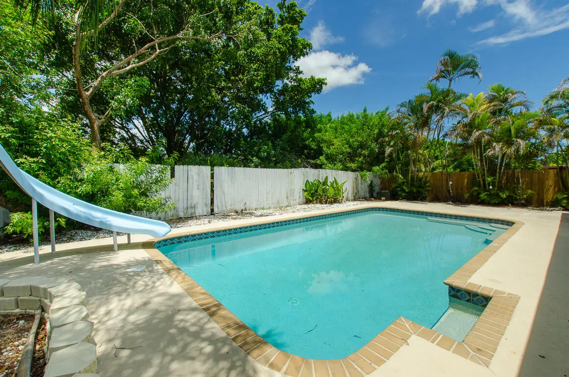 10953 Winding Creek-9 at 10953 Winding Creek Lane, Boca Raton