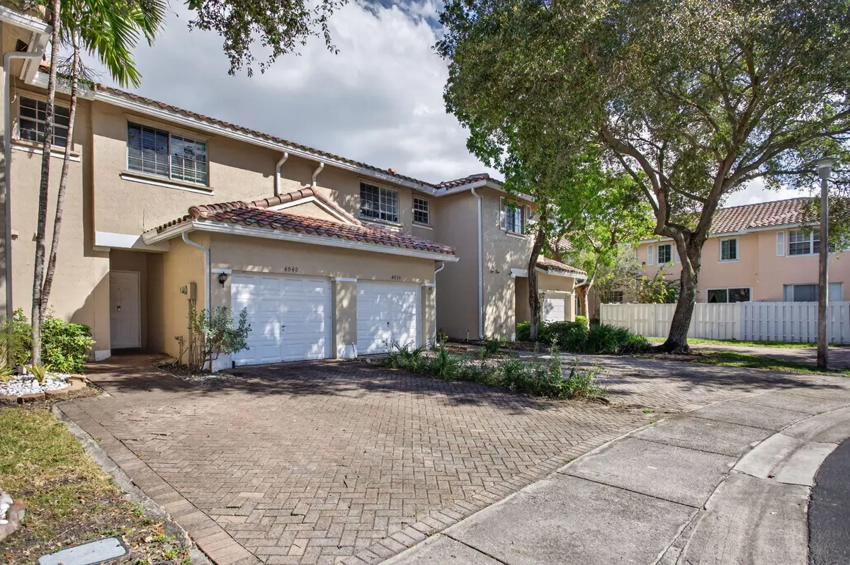 2-web-or-mls-4040-2 at 4040 NW 90TH Way, Sunrise