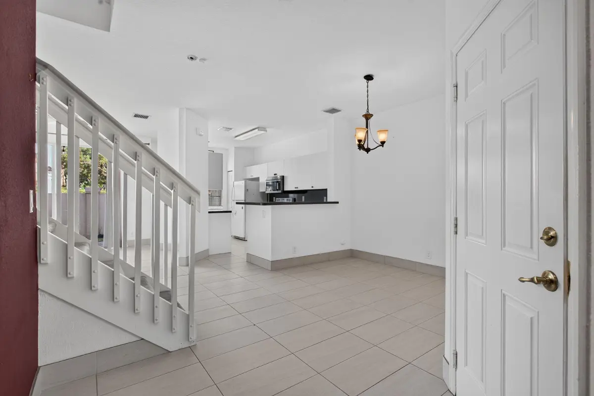 4-web-or-mls-4040-4 at 4040 NW 90TH Way, Sunrise