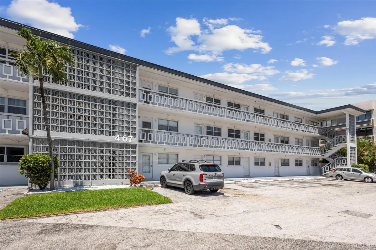 MORE PICTURES TO FOLLOW at 467 GOLDEN ISLES Drive 206, Hallandale Beach