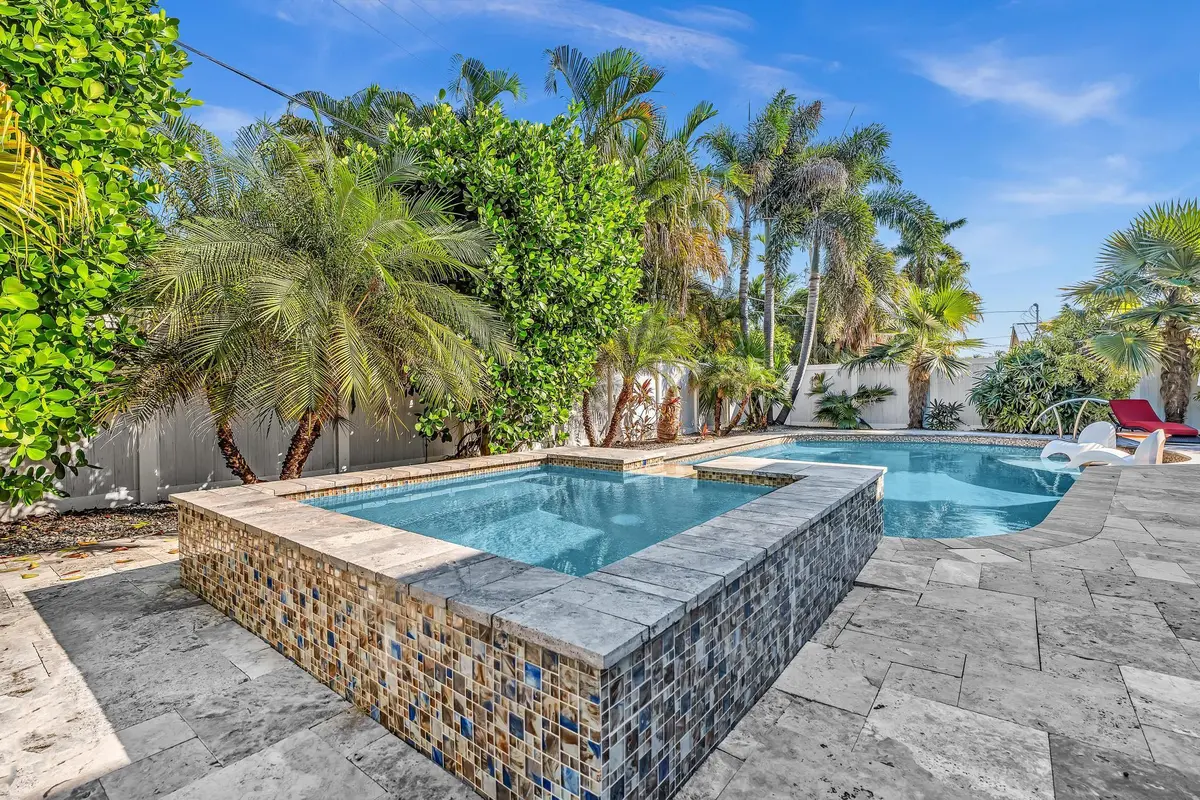 FPP00366 at 3450 NE 19th Avenue, Oakland Park