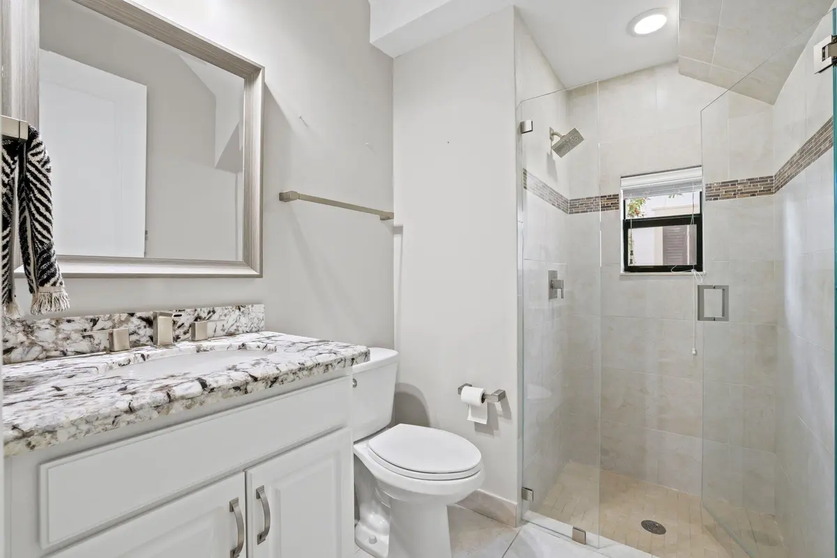 PARAMOUNTFL GROUP at 11540 HORIZON Road, Parkland