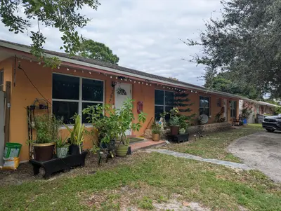 3925 W Roan Court, Palm Beach Gardens – Duplex for sale