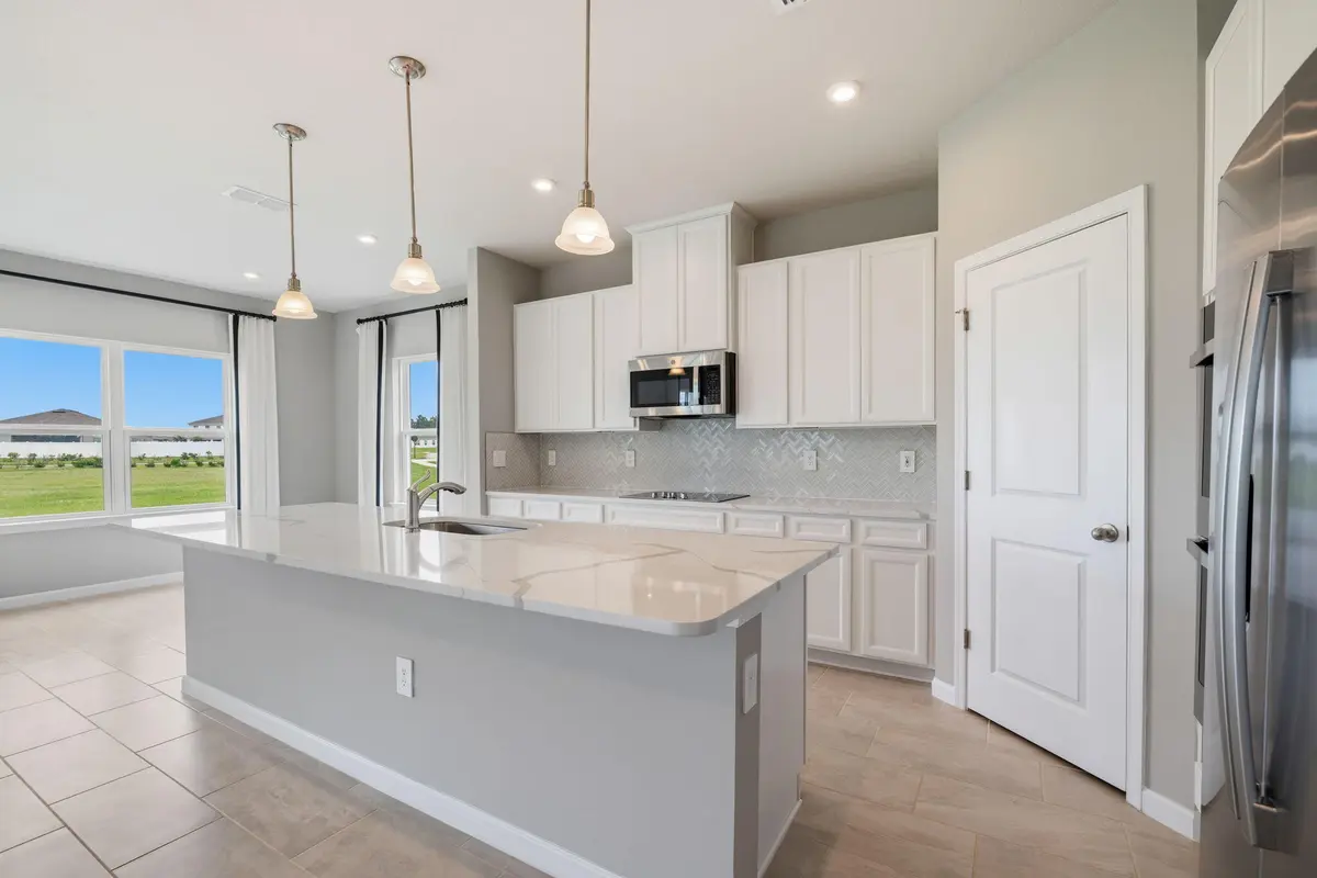 44-web-or-mls-0B2A7654 at 6555 POMELLO Court, Vero Beach